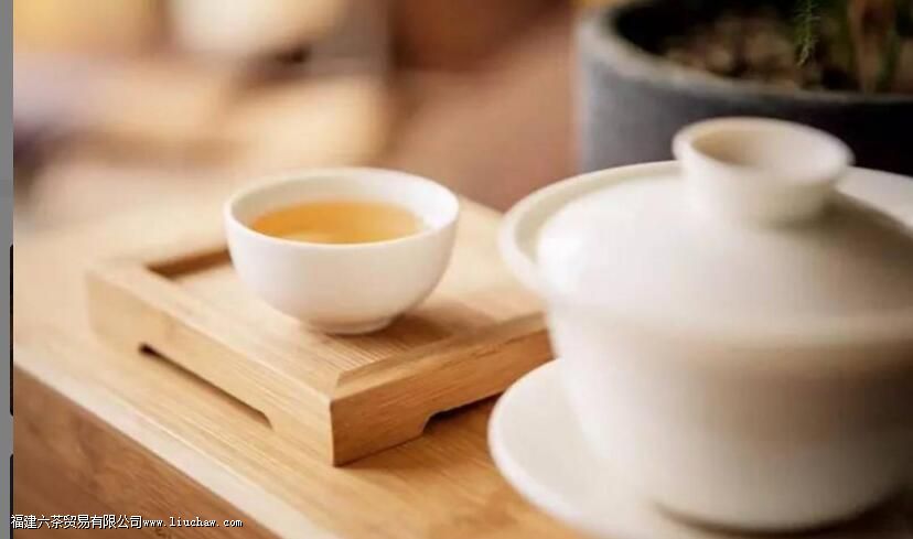 150毫升盖碗适合几个人 150毫升盖碗适合几个人