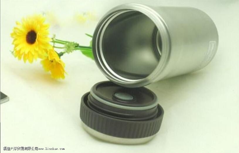 保温杯茶漏的正确使用方法 保温杯茶漏的正确使用方法