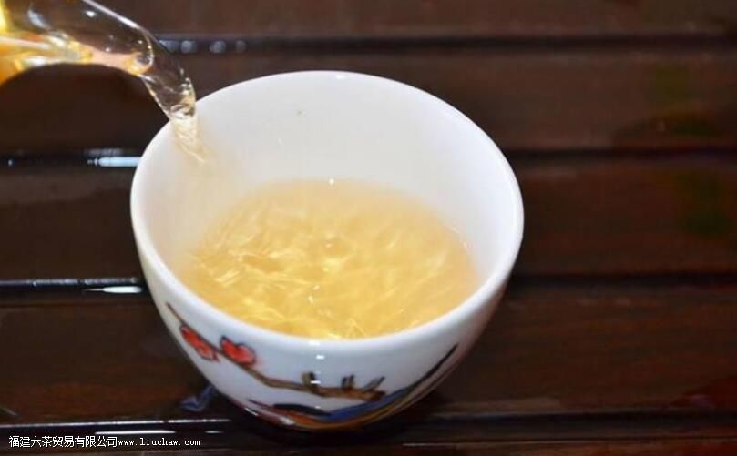 ����յ������