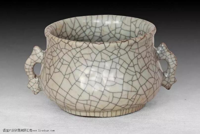 冰裂、开片,为什么瓷器上会出现裂痕 冰裂、开片,为什么瓷器上会出现裂痕