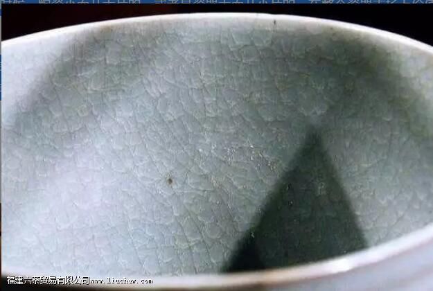 冰裂、开片,为什么瓷器上会出现裂痕 冰裂、开片,为什么瓷器上会出现裂痕