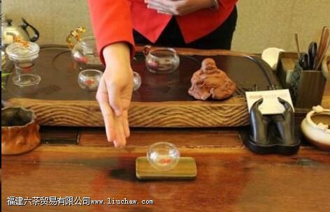 �豭��ô�� �Ȳ�ʱ�ñ��ӵ���ȷ����