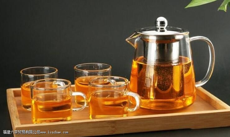 ��ߴӲ����Ͽɷ�Ϊ�ļ���