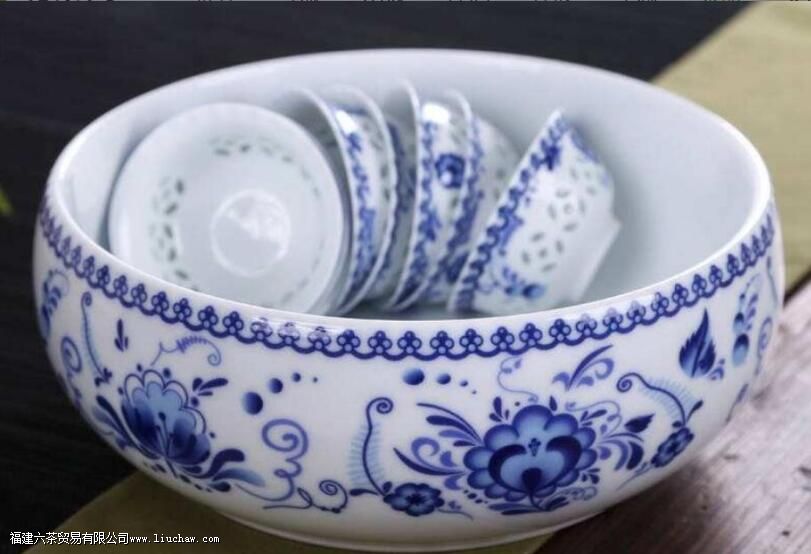 �������װ�������ӽ�ʲô����