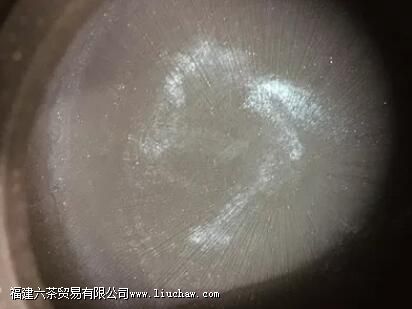 常见紫砂壶玩壶过程中碰见的问 常见紫砂壶玩壶过程中碰见的问