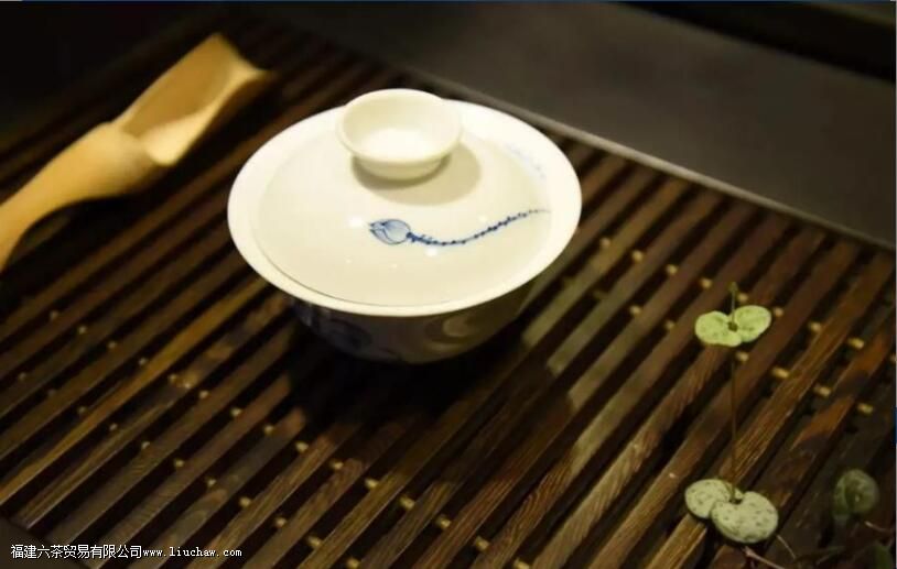 ����ĸ��ӱ�����˿�Ϸ���