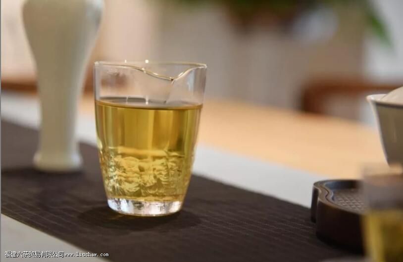 ����ĸ��ӱ�����˿�Ϸ���