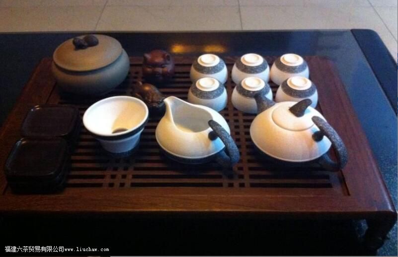 功夫茶凭什么吸引人?功夫二字有什么深意 功夫茶凭什么吸引人?功夫二字有什么深意