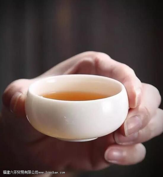 功夫茶凭什么吸引人?功夫二字有什么深意 功夫茶凭什么吸引人?功夫二字有什么深意