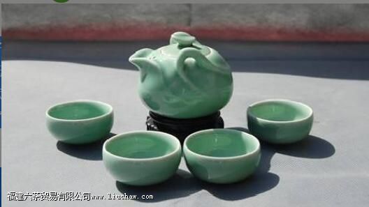 �Ŵ���ߺ��ִ��������Щ�����ϵĲ�ͬ