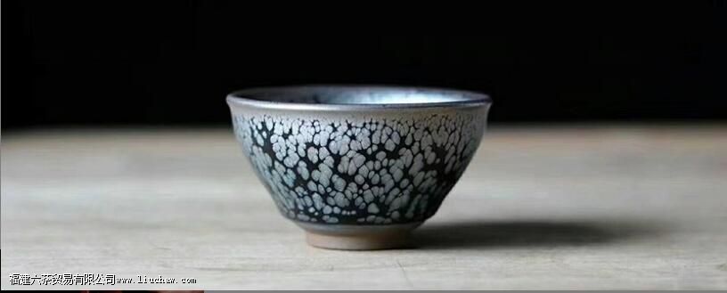 建盏杯第一次用怎样处理 建盏杯第一次用怎样处理