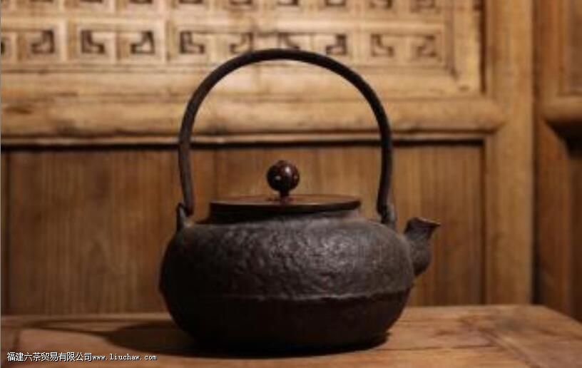 泡茶用的烧水壶一般是多大容量的 泡茶用的烧水壶一般是多大容量的