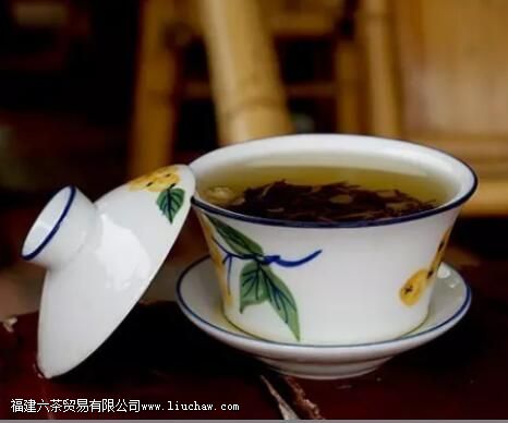 如何使用盖碗泡茶? 使用盖碗泡茶有什么技巧? 如何使用盖碗泡茶? 使用盖碗泡茶有什么技巧?