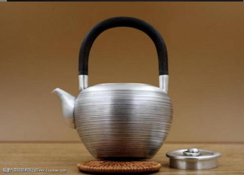 银茶具的好处和害处 银茶具的好处和害处