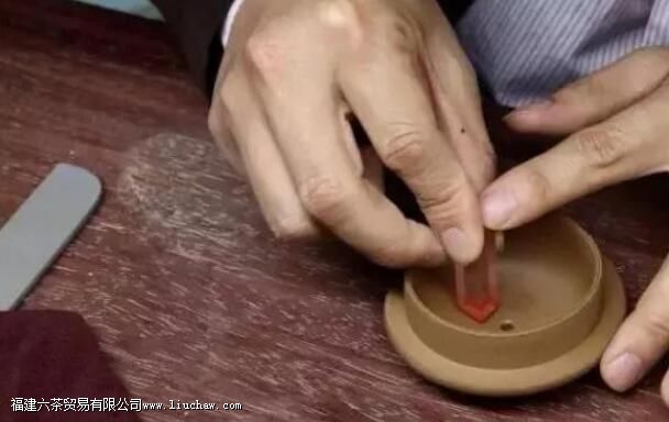 紫砂壶的落款小常识 紫砂壶的落款小常识