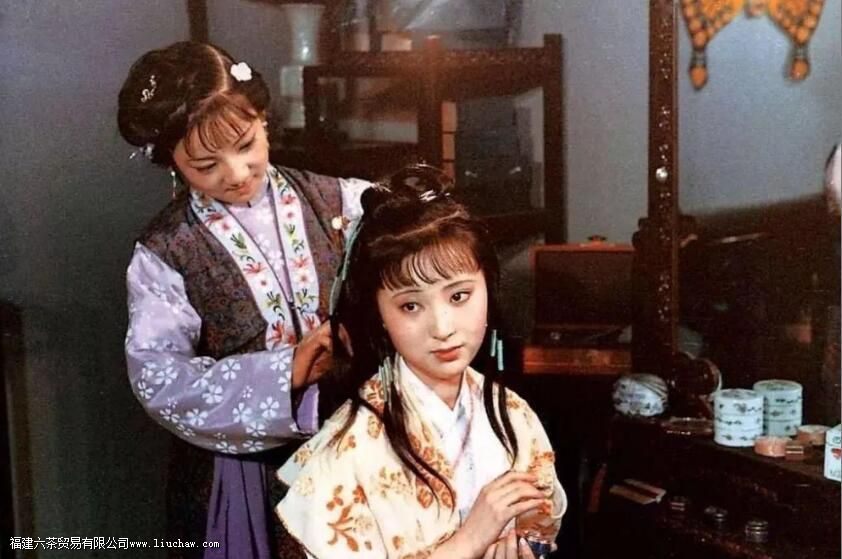 《红楼梦》里的十盏茶,道尽了人生 《红楼梦》里的十盏茶,道尽了人生