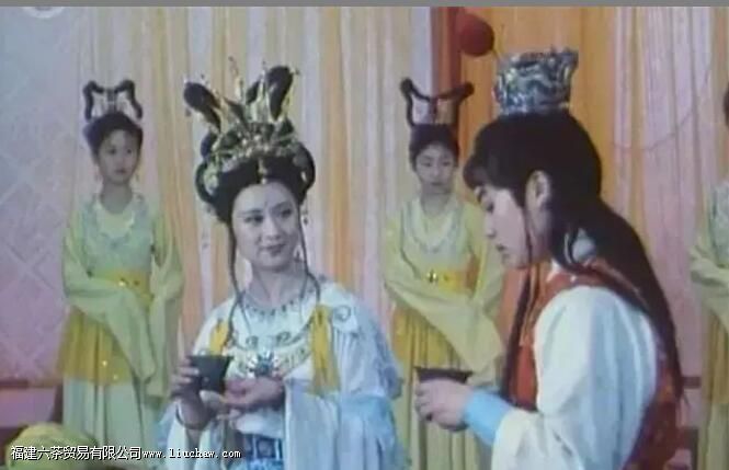 《红楼梦》里的十盏茶,道尽了人生 《红楼梦》里的十盏茶,道尽了人生