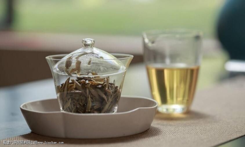 200多的茶叶适合送人吗 200多的茶叶适合送人吗