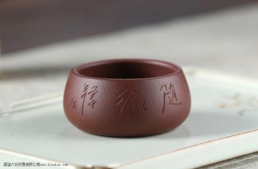 �豭���������� �豭���ִ�ȫ