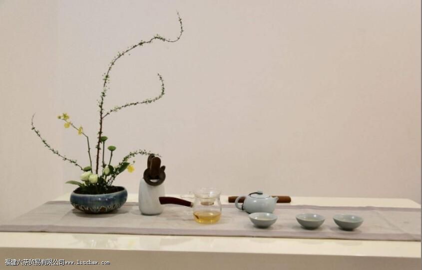 ��ϯ�ǲ�ߵ�ʲô����������