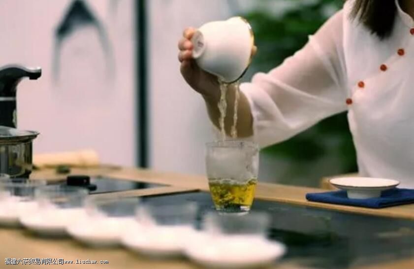 茶中智慧,遇事不指责,凡事多宽慰 茶中智慧,遇事不指责,凡事多宽慰