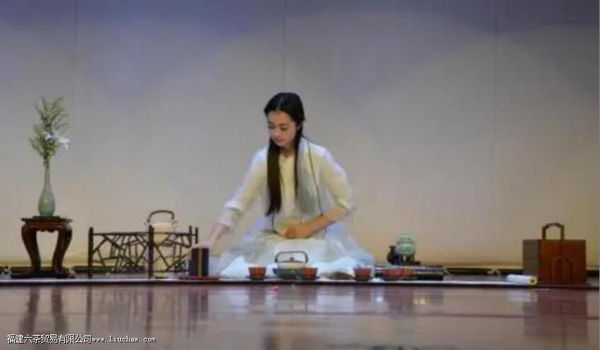 ��ͳ�����ǵĻ�������