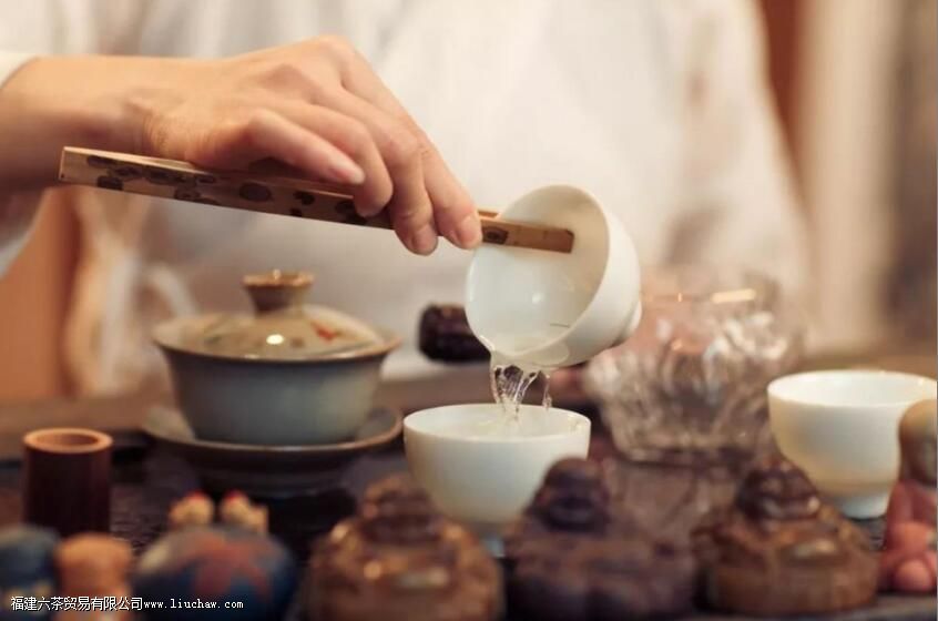 待客之道,少不了茶叶,但“净”字为先 待客之道,少不了茶叶,但“净”字为先