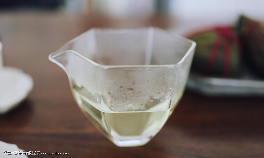 �Ȳ裬��ƽ���������һ���Ҹ���ζ��