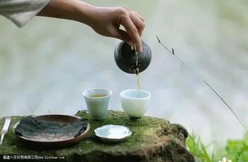 ��ϲ���ȵĲ裬��¶������Ը񣬿����������ֲ�