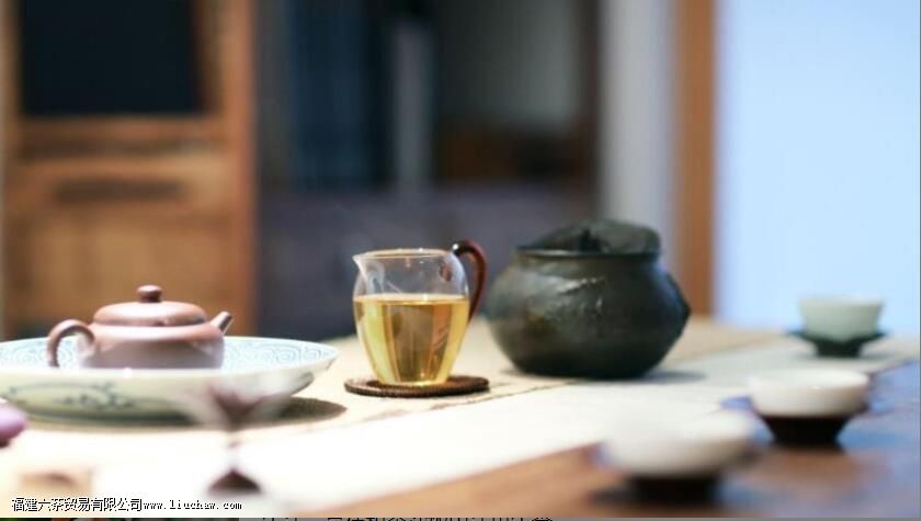 生活如茶:浅看淡泊,细品浓郁 生活如茶:浅看淡泊,细品浓郁