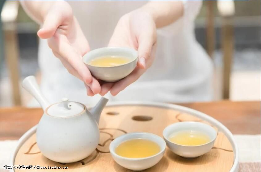 生活如茶:浅看淡泊,细品浓郁 生活如茶:浅看淡泊,细品浓郁