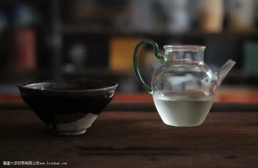 时间,正在悄悄奖励喝茶的你 时间,正在悄悄奖励喝茶的你