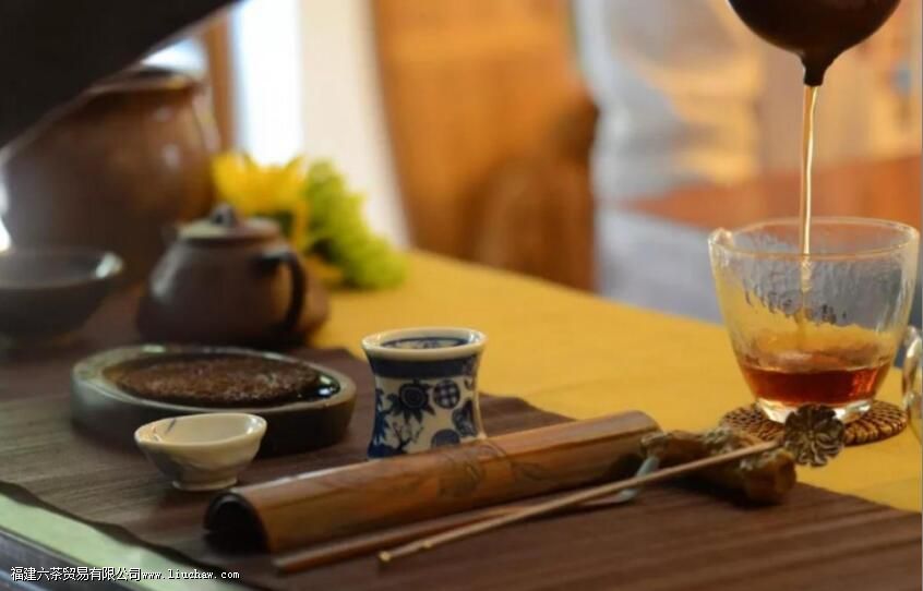 时间,正在悄悄奖励喝茶的你 时间,正在悄悄奖励喝茶的你