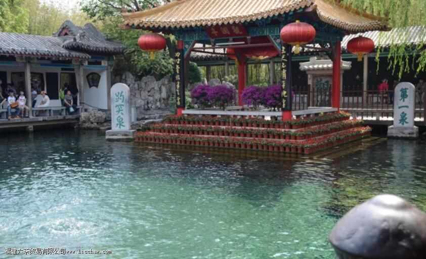 �ҹ�5����Ȫ������������ͻȪ��������Щ��Ȫ��