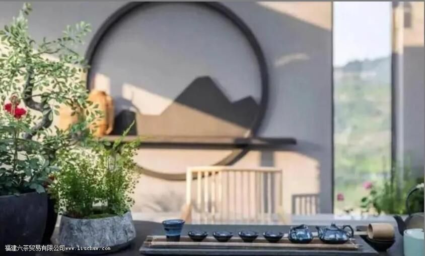 �����ĸ��У��������ϵ�΢Ц