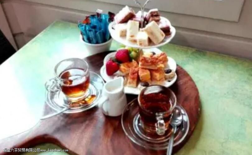 ��Ӣ����ϰ���к�����֮��