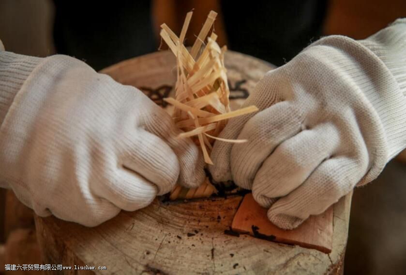 走进雅安藏茶 解析雅安藏茶的品种、工艺特点 走进雅安藏茶 解析雅安藏茶的品种、工艺特点