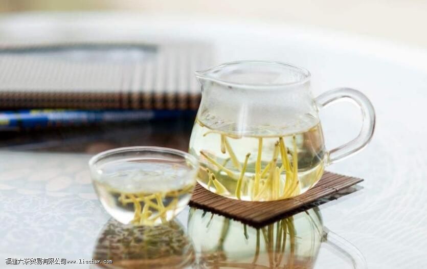 金银花茶用多少度水泡 金银花茶用多少度水泡