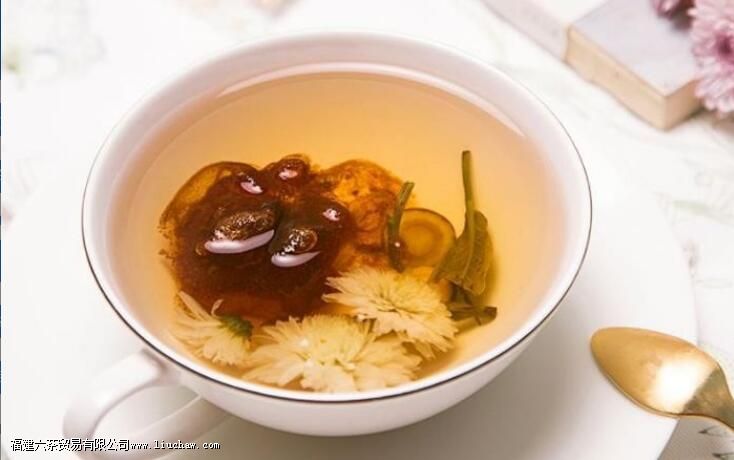 �ִ󺣾ջ�����ˮ�ȵĹ�Ч