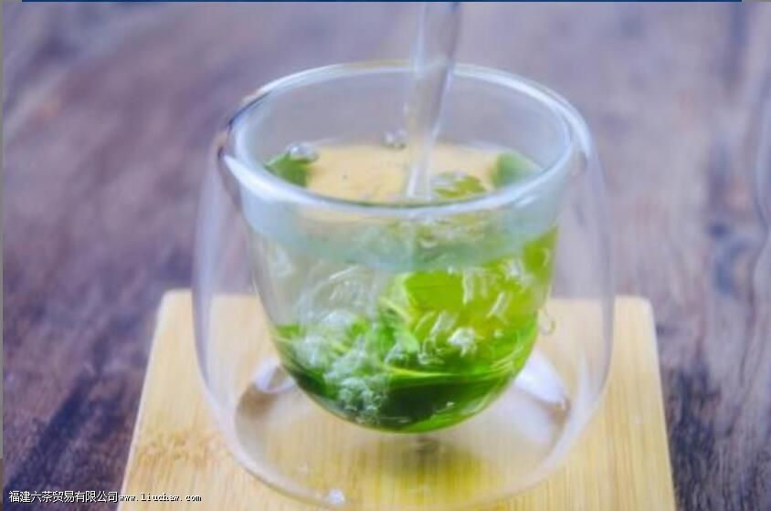 桑叶茶用多少度水泡 桑叶茶用多少度水泡