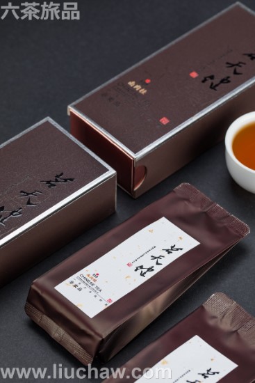 ����� һ��300Ԫ