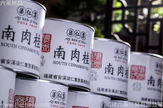 ����� һ��200Ԫ