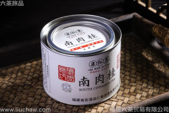 ����� һ��200Ԫ