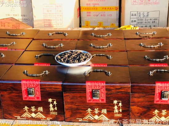 �ϲ�ͷ һ��һ��220Ԫ