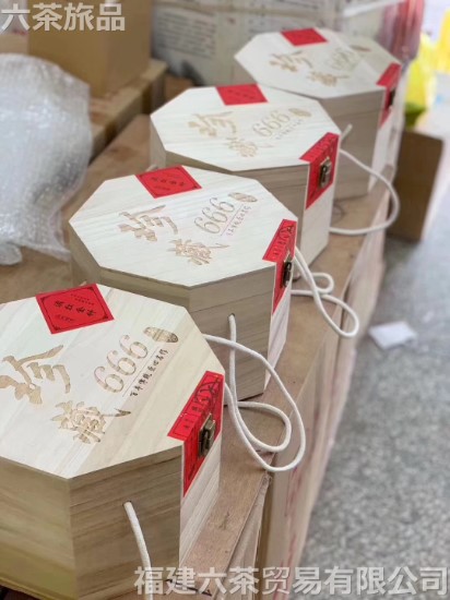 ������ һ��һ��380Ԫ �ߵ�ľͰװ