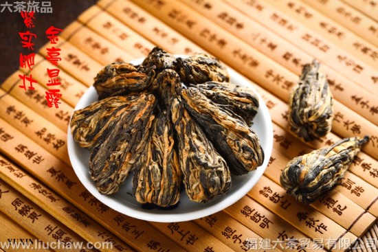 ��챦�� һͰһ��240Ԫ