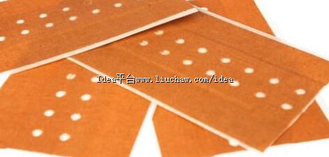 怎样去除皮肤上粘着的膏药 日常贴膏药时的注意事项