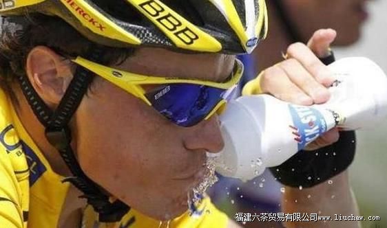 骑行中如何才能合理的补水参考