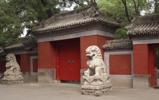 �������κ�ͬ�ξ���·�߹���֮��