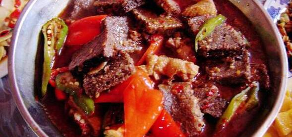 湖南旅行湘西古城凤凰旅游攻略美食参考